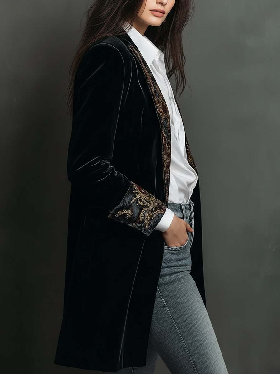 Noir Baroque | Women's Slim Fit Lapel Blazer