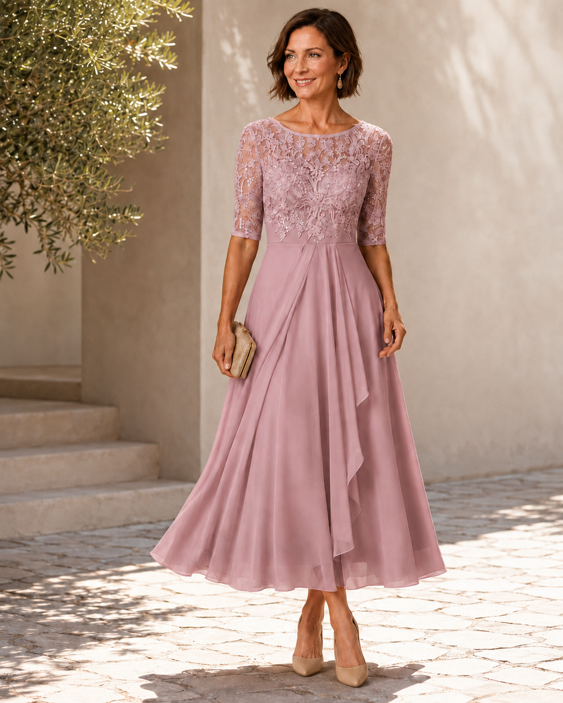 Rose – The Flattering Lace Midi Dress