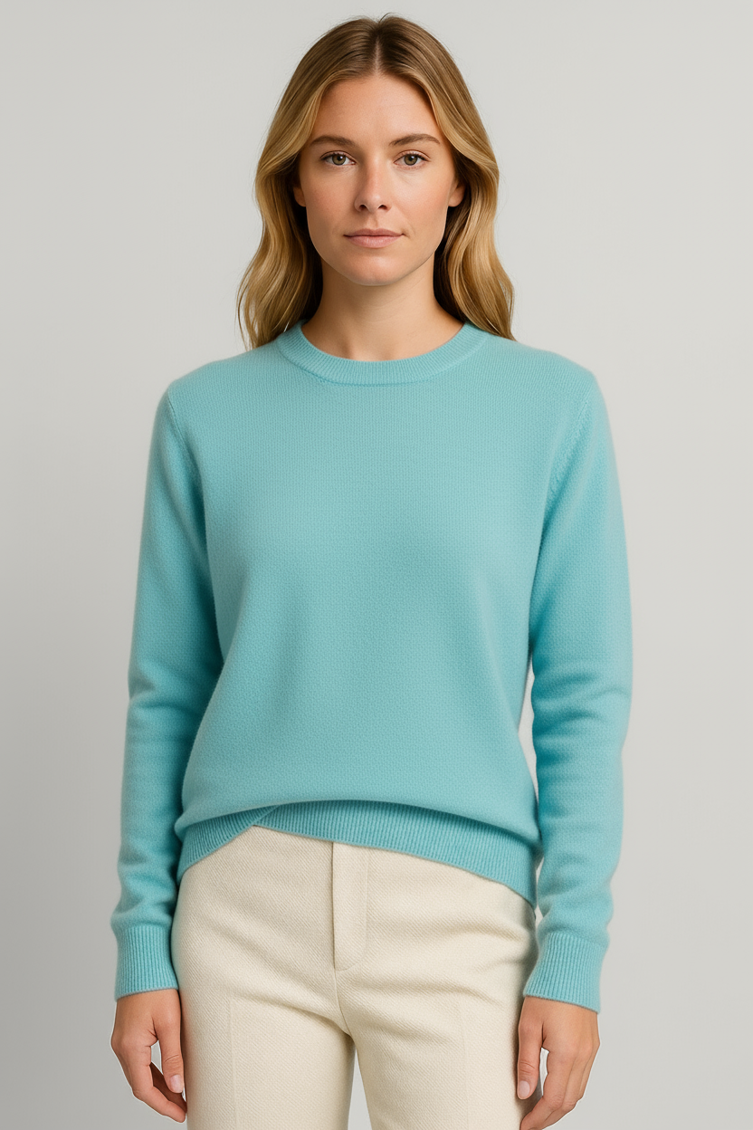 Freya Harper | Classic Crewneck Cashmere Sweater for Women