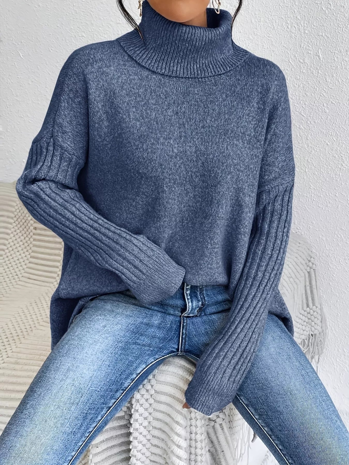 Ava | Turtleneck High-Low Hem Sweater