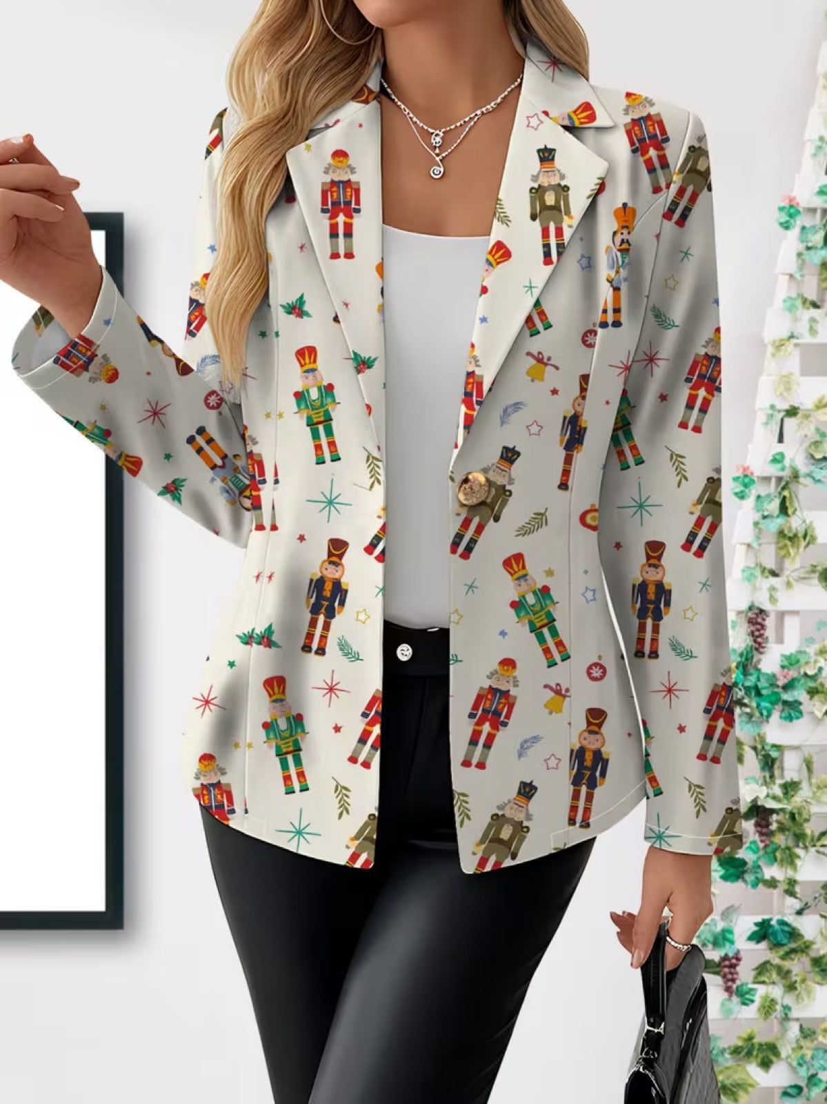 Vivenne | Nutcracker Print Holiday Blazer
